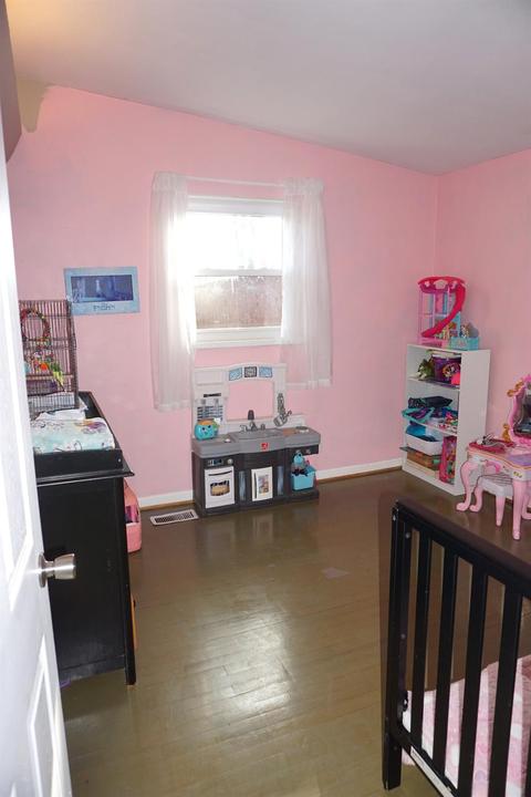 4357 Terrace Dr, Cincinnati, OH 45245 photo 7