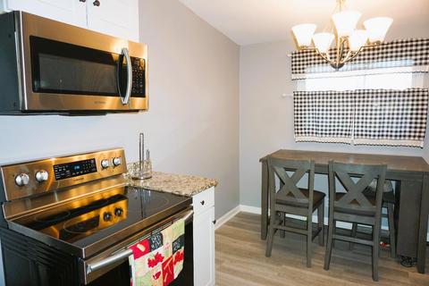 4357 Terrace Dr, Cincinnati, OH 45245 photo 5