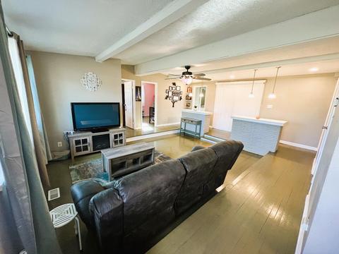 4357 Terrace Dr, Cincinnati, OH 45245 photo 2