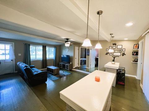 4357 Terrace Dr, Cincinnati, OH 45245 photo 3