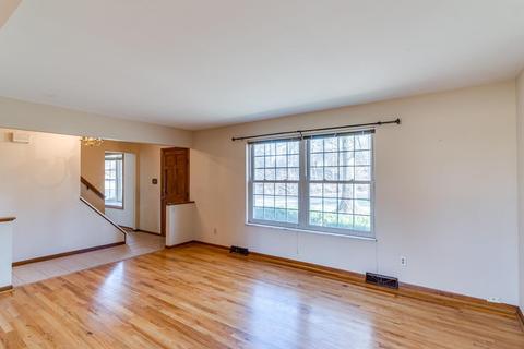 2701 Ebenezer Rd, Cincinnati, OH 45233 photo 9