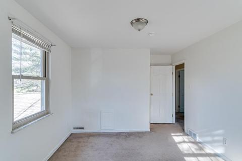 2701 Ebenezer Rd, Cincinnati, OH 45233 photo 33