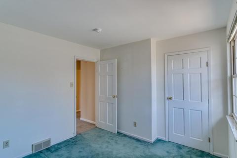 2701 Ebenezer Rd, Cincinnati, OH 45233 photo 29