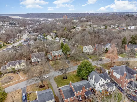 3015 Alpine Ter, Cincinnati, OH 45208 photo 39
