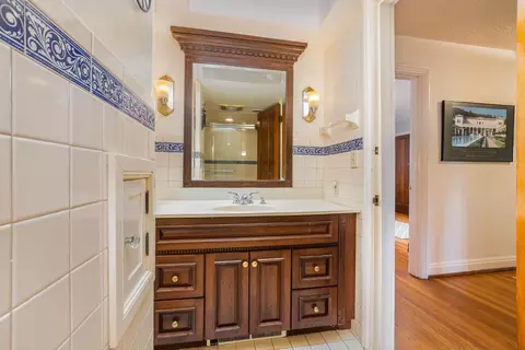 3015 Alpine Ter, Cincinnati, OH 45208 photo 32
