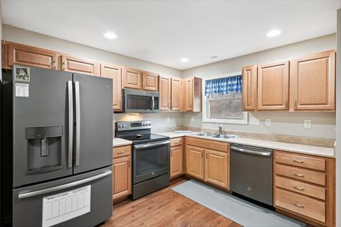 4296 August Pl, Cincinnati, OH 45238 photo 9