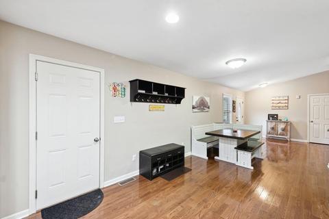 4296 August Pl, Cincinnati, OH 45238 photo 12