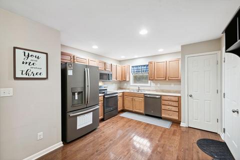 4296 August Pl, Cincinnati, OH 45238 photo 10