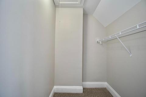 1901 Crane Ave, Cincinnati, OH 45207 photo 16