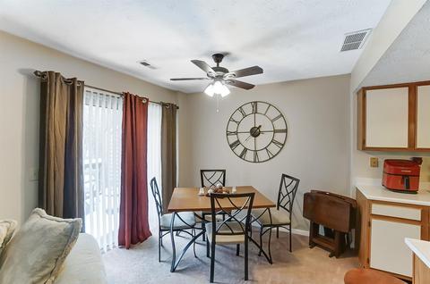 5592 Regimental Pl, Cincinnati, OH 45239 photo 13