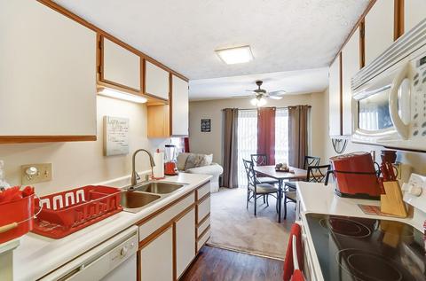 5592 Regimental Pl, Cincinnati, OH 45239 photo 18