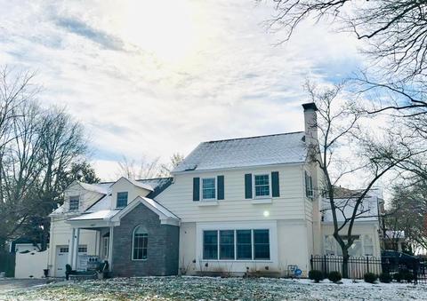 6827 Mt Vernon Ave, Mariemont, OH 45227 photo 1