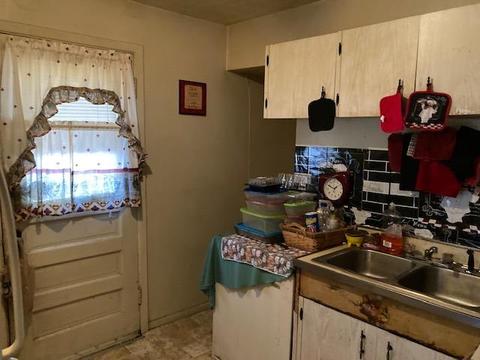 3541 Vine St, Cincinnati, OH 45220 photo 8