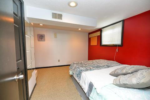 4741 Highridge Ave, Cincinnati, OH 45238 photo 18