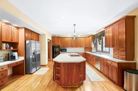 5061 Midfield Rd, Cincinnati, OH 45244 photo 5