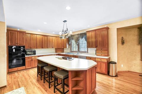 5061 Midfield Rd, Cincinnati, OH 45244 photo 6