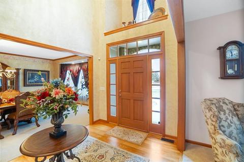 5061 Midfield Rd, Cincinnati, OH 45244 photo 3