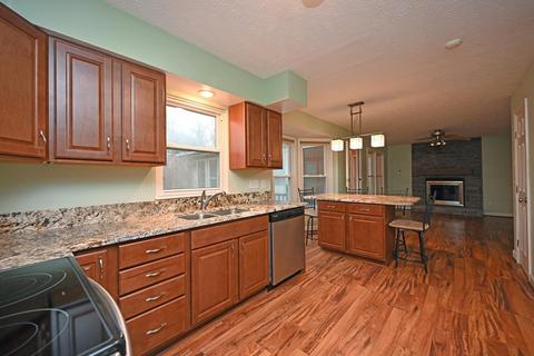 534 Forest Ridge Ct, Cincinnati, OH 45244 photo 8