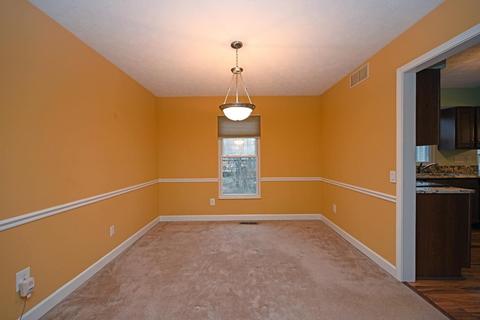 534 Forest Ridge Ct, Cincinnati, OH 45244 photo 6