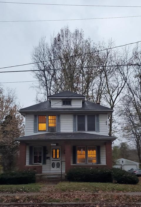 6829 Gracely Dr, Cincinnati, OH 45233 photo 1