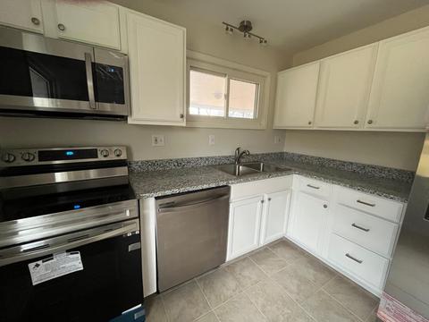 3957 Larchview Dr, Cincinnati, OH 45236 photo 6