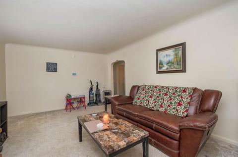 3943 Farrell Dr, Cincinnati, OH 45211 photo 7