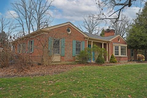 2691 Saddleback Dr, Cincinnati, OH 45244 photo 2