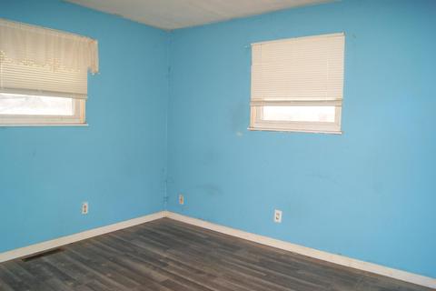 4627 Clayton Dr, Cincinnati, OH 45244 photo 9