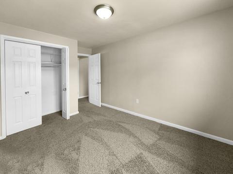 873 Locust Ln, Cincinnati, OH 45245 photo 14