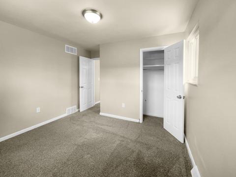 873 Locust Ln, Cincinnati, OH 45245 photo 15