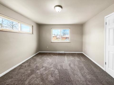 873 Locust Ln, Cincinnati, OH 45245 photo 4