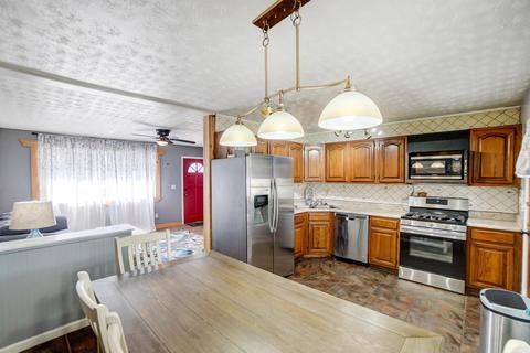 4666 Galaxy Ln, Cincinnati, OH 45244 photo 4
