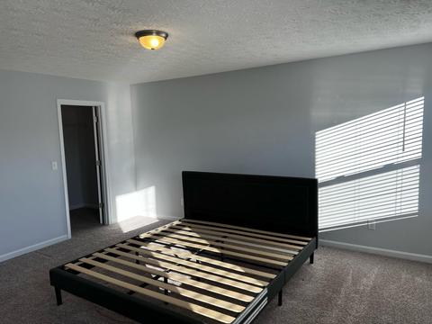 2182 Pine Valley Dr, Hamilton, OH 45013 photo 7
