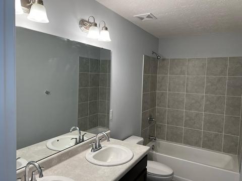 2182 Pine Valley Dr, Hamilton, OH 45013 photo 12
