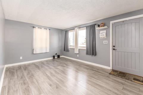 111 Riddle Rd, Woodlawn, OH 45215 photo 5
