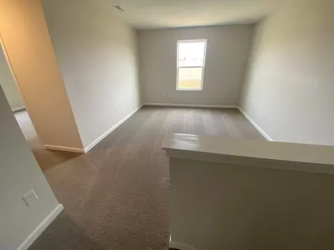 5000 Lakeview Dr, Morrow, OH 45152 photo 9