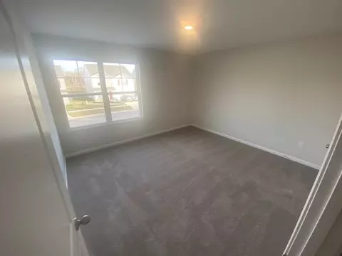 5017 Lakeview Dr, Morrow, OH 45152 photo 16