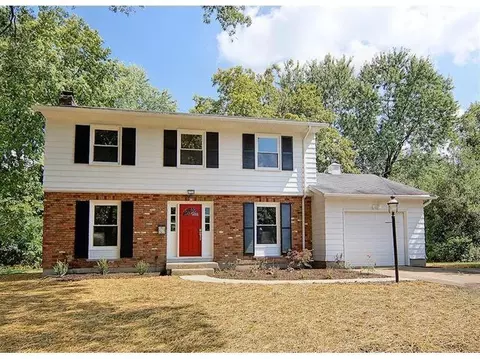 8798 Empire Ct, Cincinnati, OH 45231 photo 1