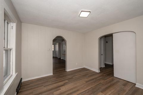 1614 Smith Rd, Hamilton, OH 45013 photo 3