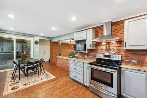 4458 Hall St, Cincinnati, OH 45244 photo 11