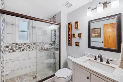 4458 Hall St, Cincinnati, OH 45244 photo 20