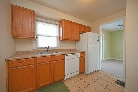 3328 Robinet Dr, Cincinnati, OH 45238 photo 12
