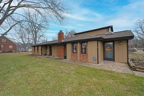 3942 Gardner Ln, Cincinnati, OH 45245 photo 2