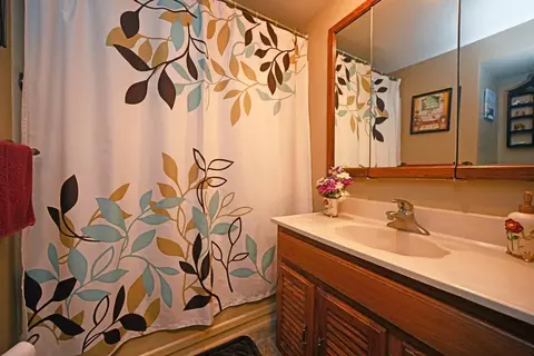 3942 Gardner Ln, Cincinnati, OH 45245 photo 20