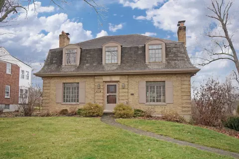 122 Forest Ave, Wyoming, OH 45215 photo 1