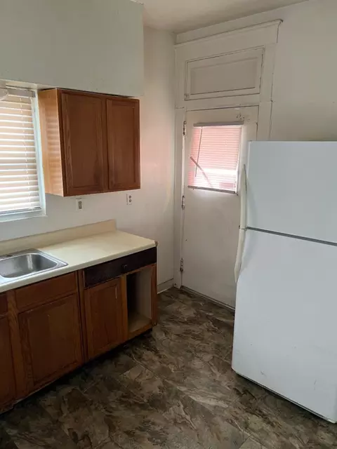 2010 Powers St, Cincinnati, OH 45223 photo 17