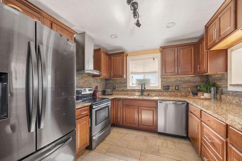 1557 Mandarin Dr, Forest Park, OH 45240 photo 11