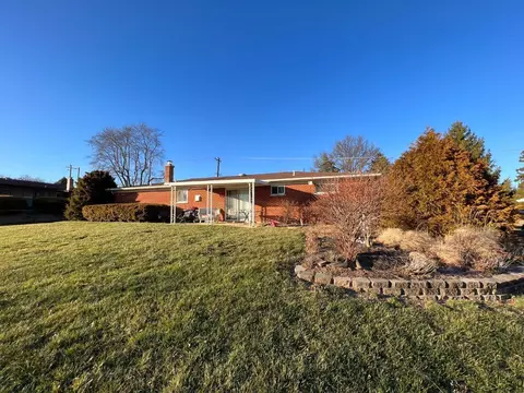 655 Wilfert Dr, Cincinnati, OH 45245 photo 3
