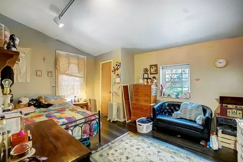 314 Emming St, Cincinnati, OH 45219 photo 13
