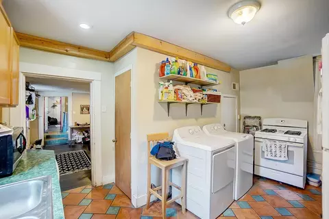 314 Emming St, Cincinnati, OH 45219 photo 9